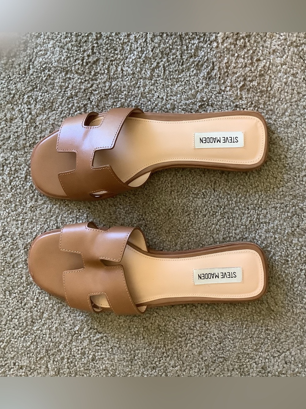 Steve Madden Hadyn Brown Cognac Leather Slide Sandals, size 9